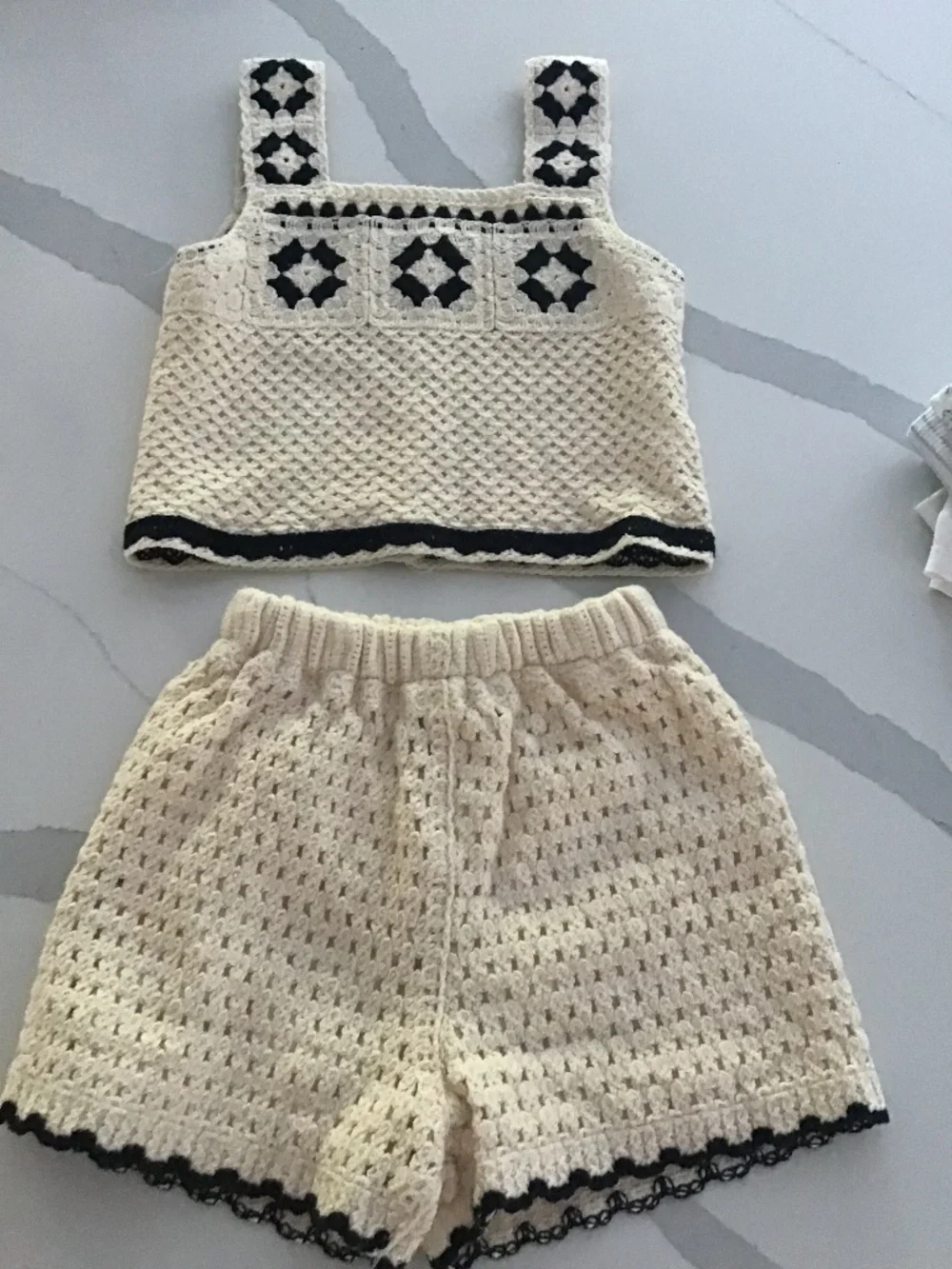Btween crochet 2 piece short set , Ivory, Size Toddler Girl 2T